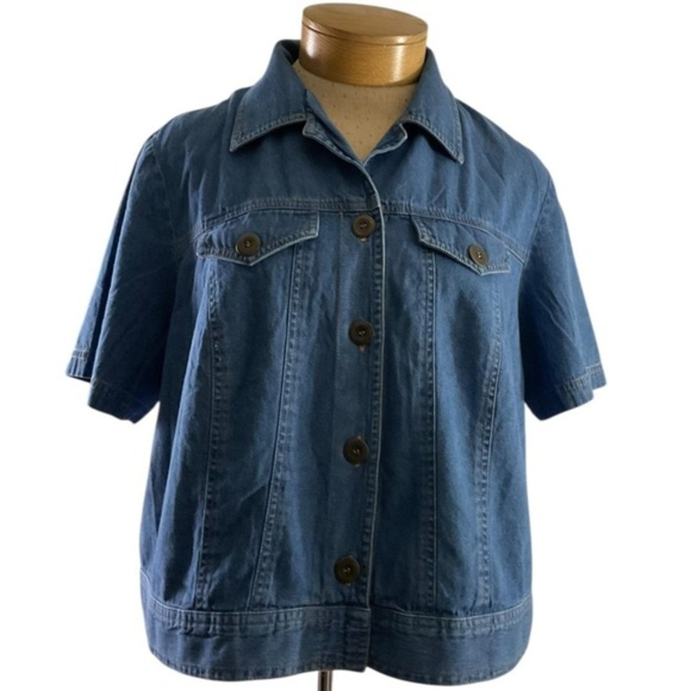 Denim Short-Sleeve Button-Front Jacket - Blue